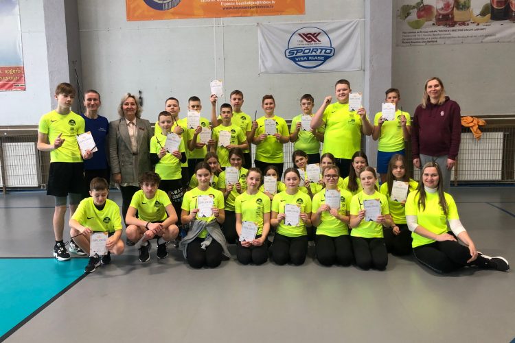 1.vieta arī 6.klašu “Sporto visa klase” sacensībās!
