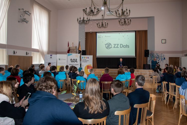 Paldies par atbalstu Informātikas olimpiādes organizēšanā