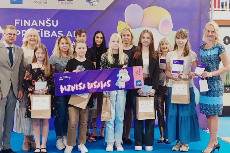 Latvijas Privāto vēsturisko ēku asociācijas balvu iegūst Grieta Jakubone