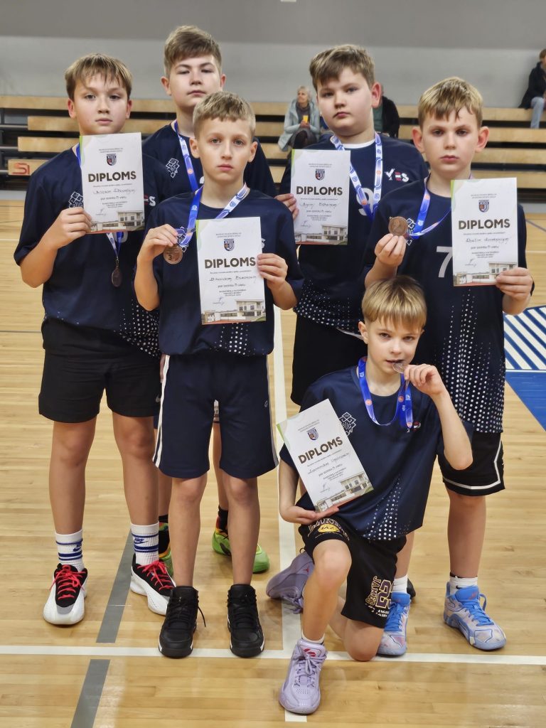 2014.-2015. g. dzim. zēnu komanda