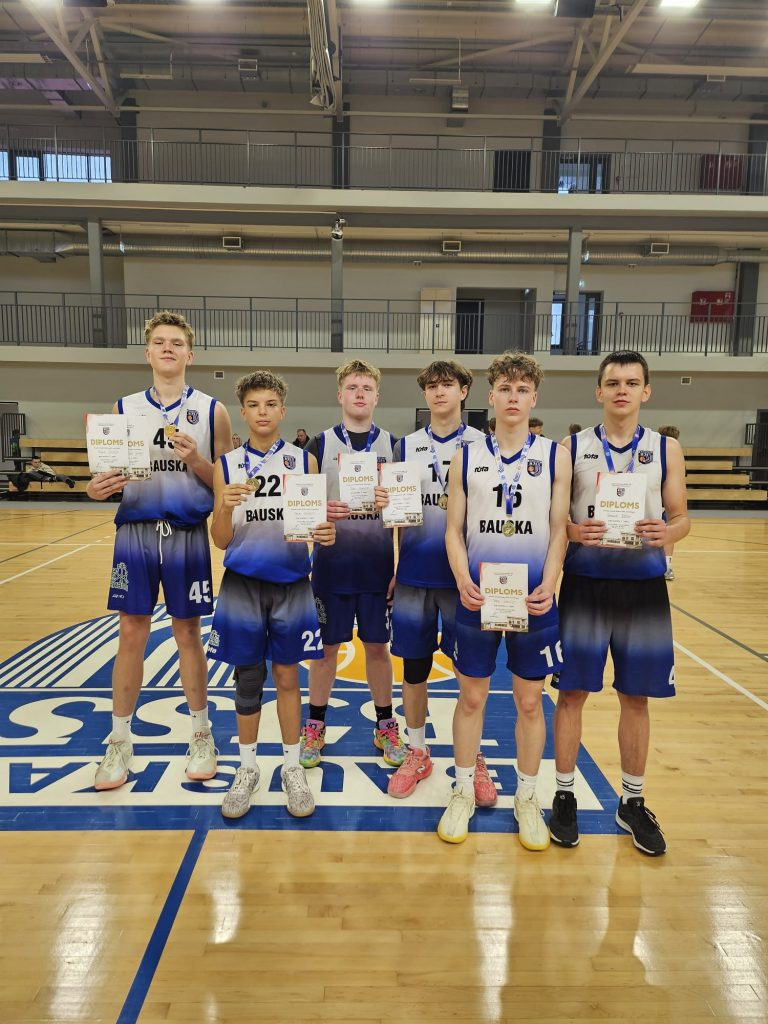 2010.-2011. g. dzim. zēnu komanda