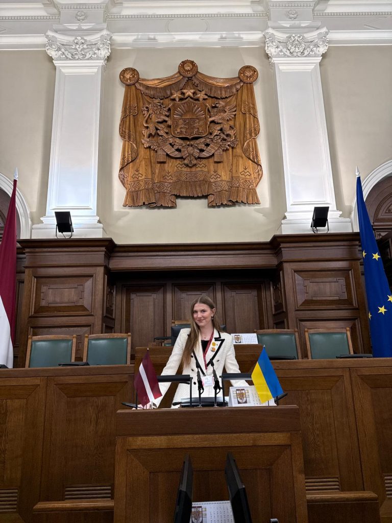 Lizete Linna Ozola Saeimā