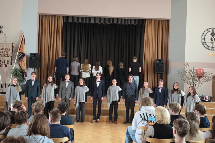 Pieminam komunistiskā genocīda upurus